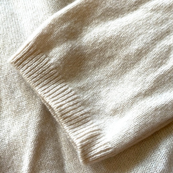 NWT Neiman Marcus 💯 Cashmere - Picture 6 of 11